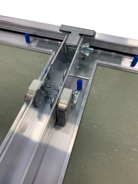 Люк под покраску Хаммер Гиппократ для установки в стену, 2 створки, съёмная перегородка 1200*750 Люк под покраску Хаммер Гиппократ для установки в стену, 2 створки, съёмная перегородка 1200*750