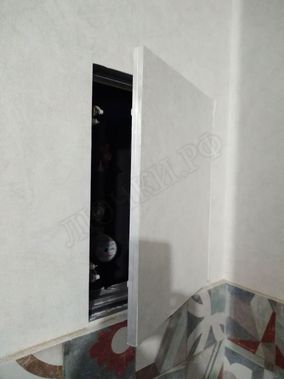 Премиум Лайт для установки в стену 400*500, С широким кантом 3 мм Премиум Лайт для установки в стену 400*500, С широким кантом 3 мм